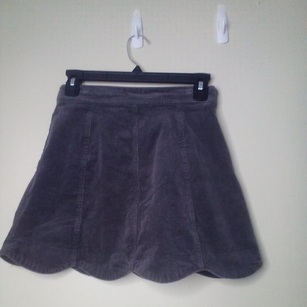 Altar'd State Skirt XS Juniors Short Corduroy Scallop Hem Gray